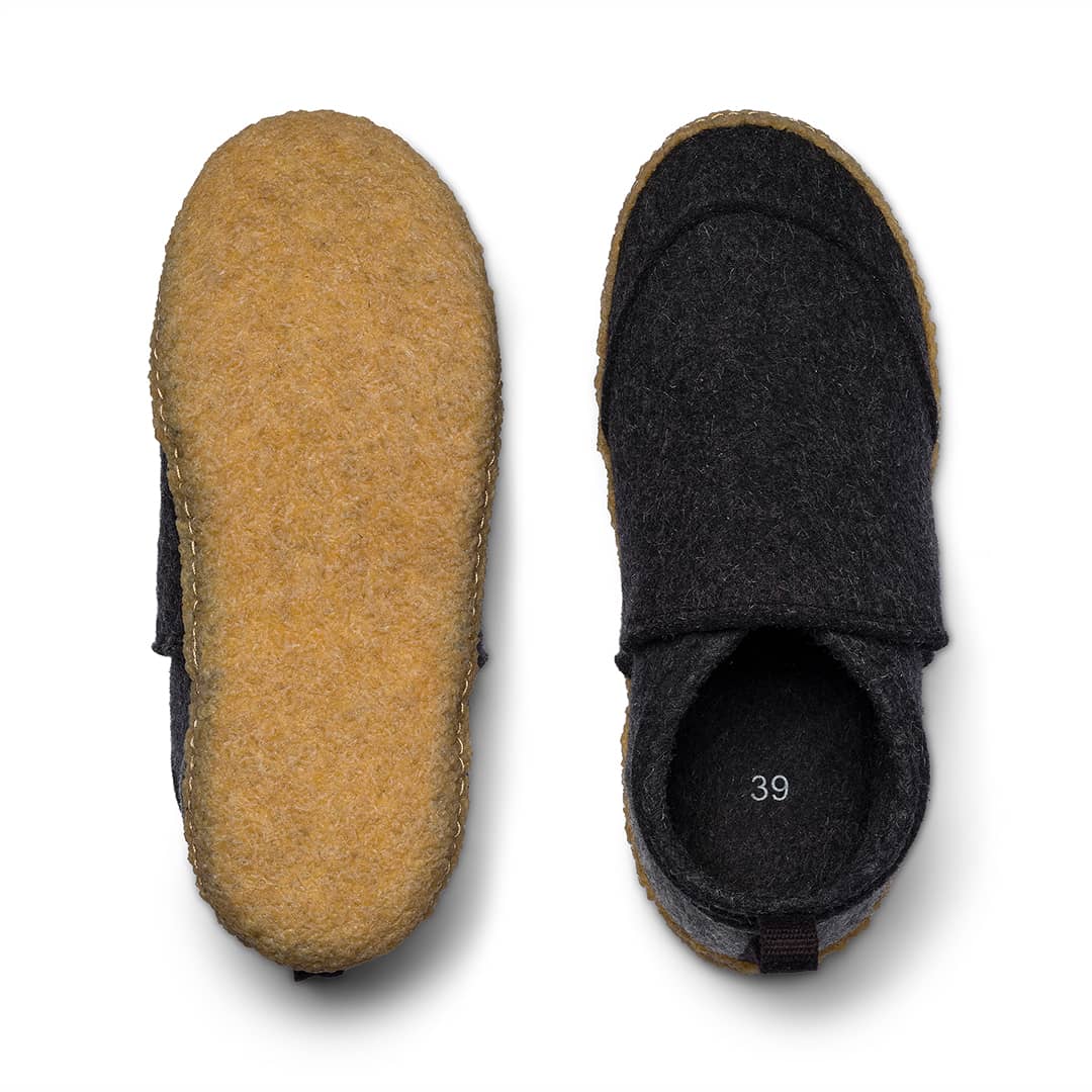 Indoor and Outdoor House Shoes with Rubber Soles – Kyrgies
