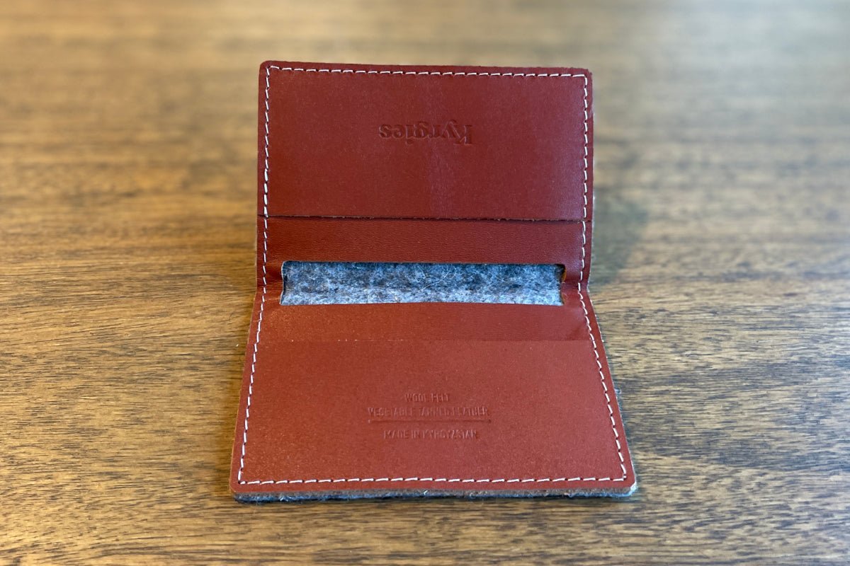 Felt and Leather Bifold Wallet - Kyrgies