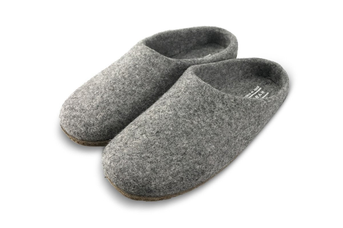 Kyrgies Wool Slippers an Natural Leather Sole - Womens Gray